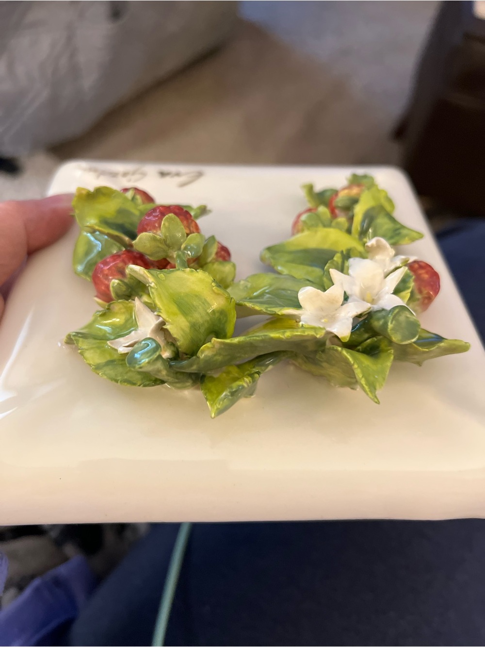 Eva Gordon Signed 3D Ceramic Fruit Wall Tile - Picture 5 of 6